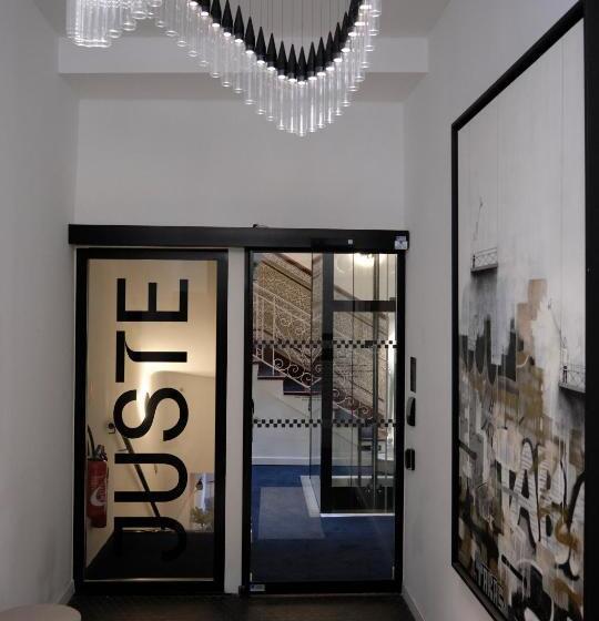 غرفة قياسية رباعية, Maison Juste