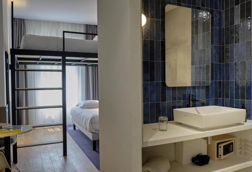 غرفة قياسية ثلاثية مطلة علي الحديقة, Maison Juste