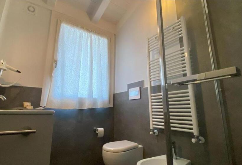 Quarto Estandar Cama King, Casa Autunno
