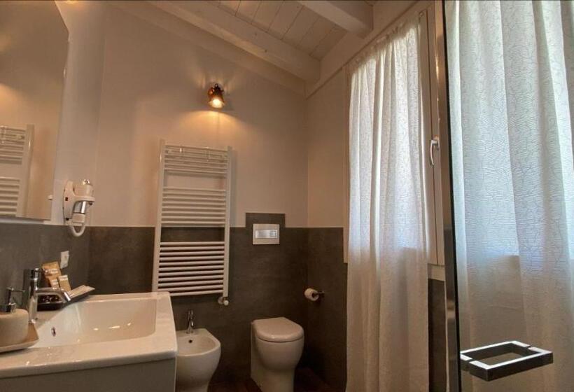 اتاق لوکس با تخت بزرگ, Casa Autunno