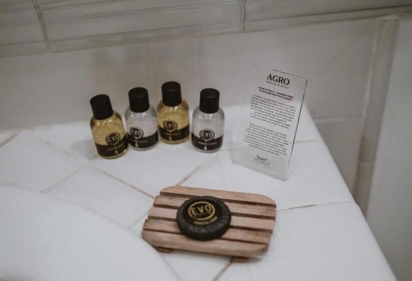 基本间, Maravigghia Palermo Rooms