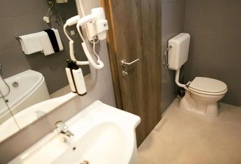 ２ベッドルームアパートメント, Munkácsy Villa   Szekszárd