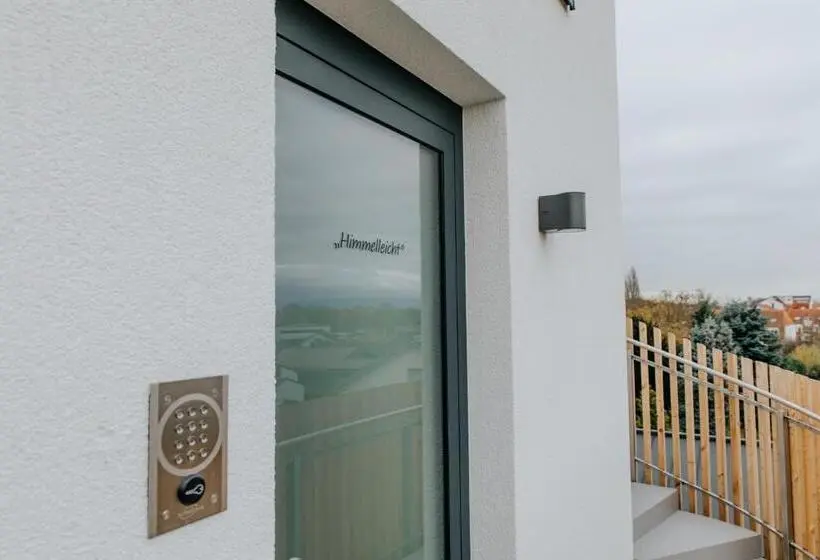 デラックスルーム, Village Turmzimmer