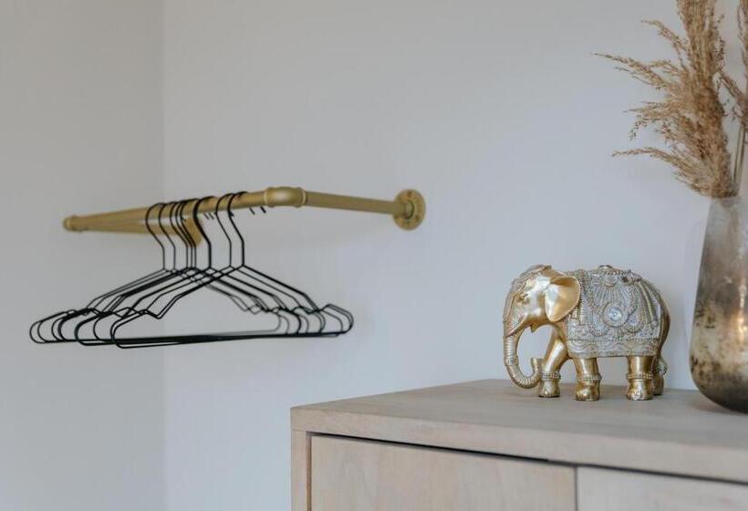 חדר דלוקס, Village Turmzimmer