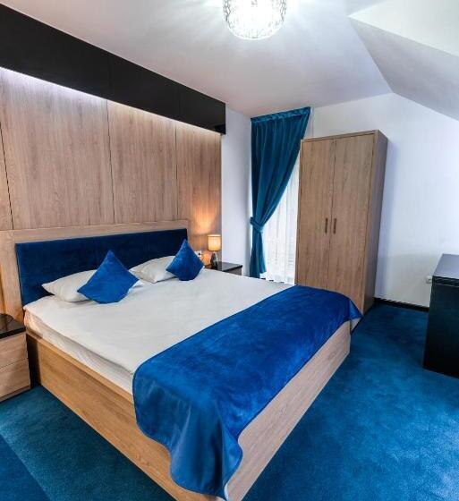 غرفة ديلوكس مزودة بشرفة, Pensiunea Paradisul Verde