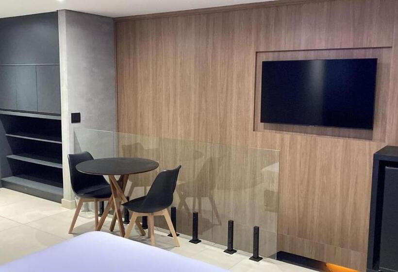 סוויטה, Taikô Motel By Drops