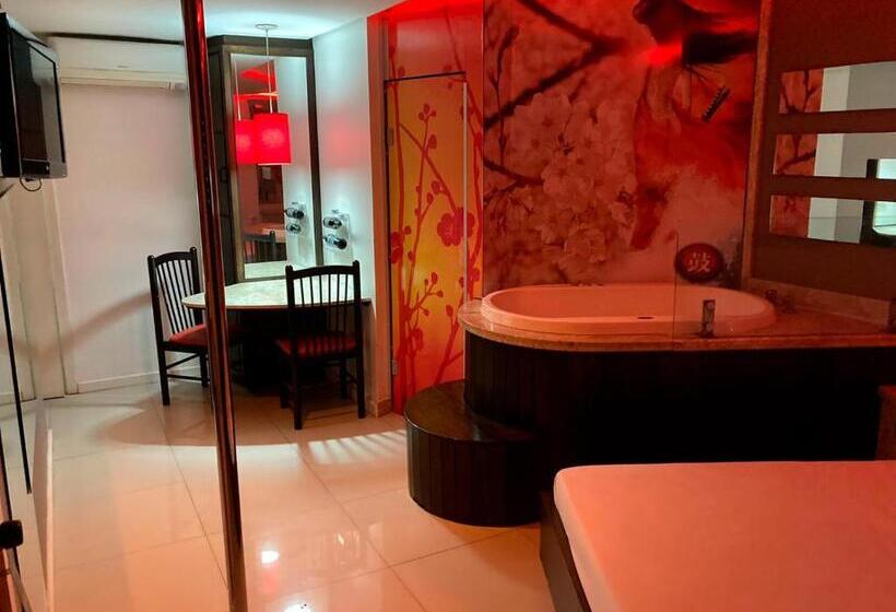 デラックススイート, Taikô Motel By Drops