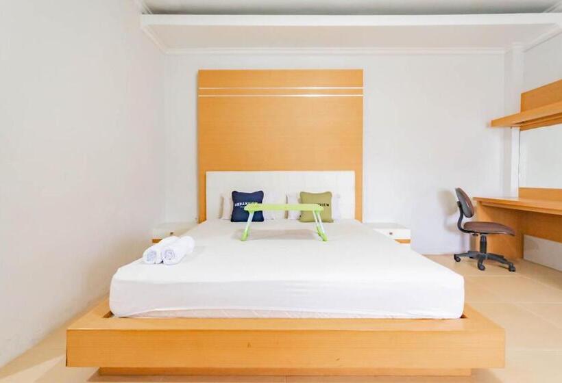 高级大房间, Urbanview Hotel Syariah Dapen Pontianak By Reddoorz