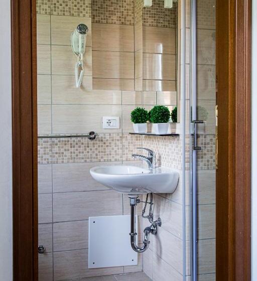 豪华房间, Lorenteggio 209