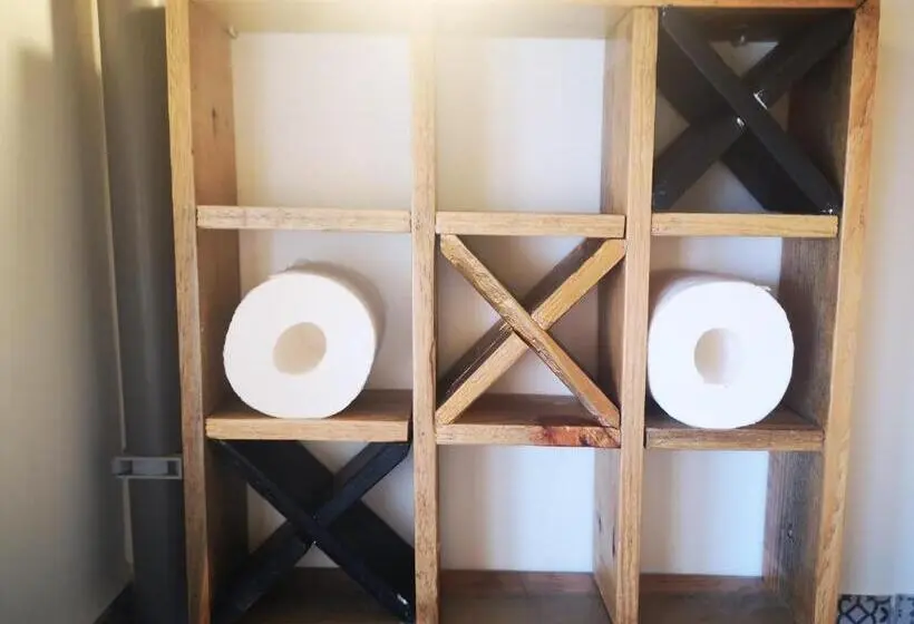 ルームシェアのワンベッド, Family Surf Home Hostel