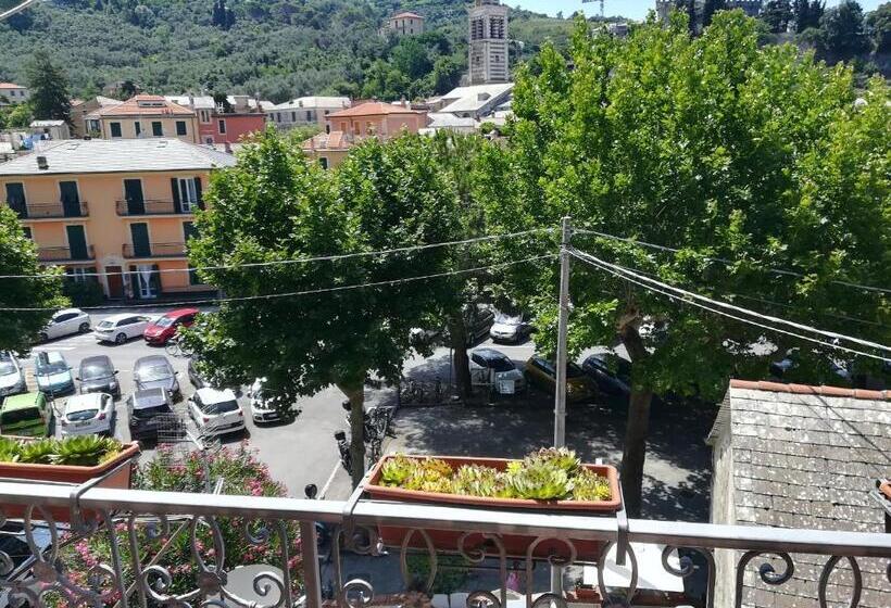 اتاق استاندارد سه تخته با بالکن, Affittacamere La Loggia