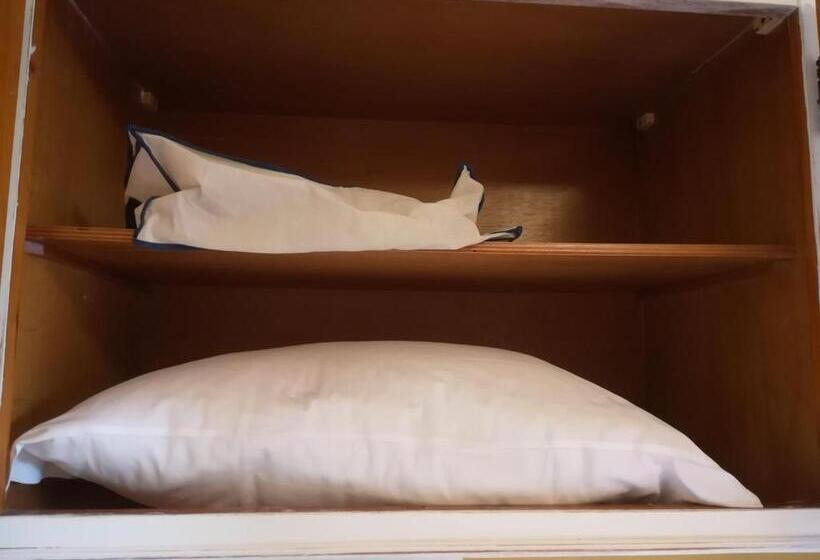 اتاق استاندارد سه نفره, Affittacamere La Loggia