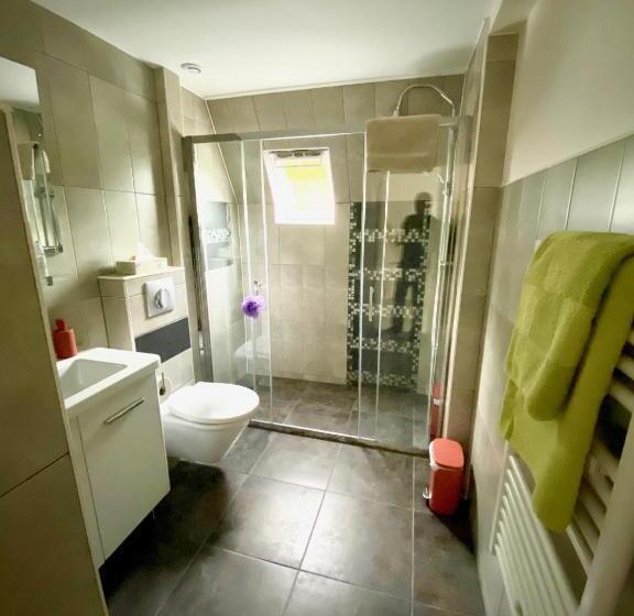 Номер Стандарт, Domaine De Montloue   Relais Bien être