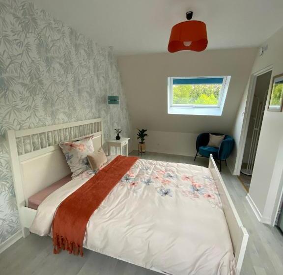 Номер Стандарт, Domaine De Montloue   Relais Bien être