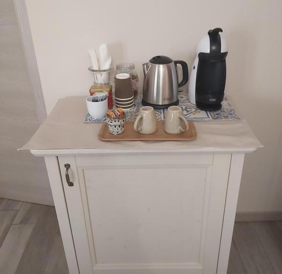 プールビュースタンダードルーム, Villa Poggio Bardolino