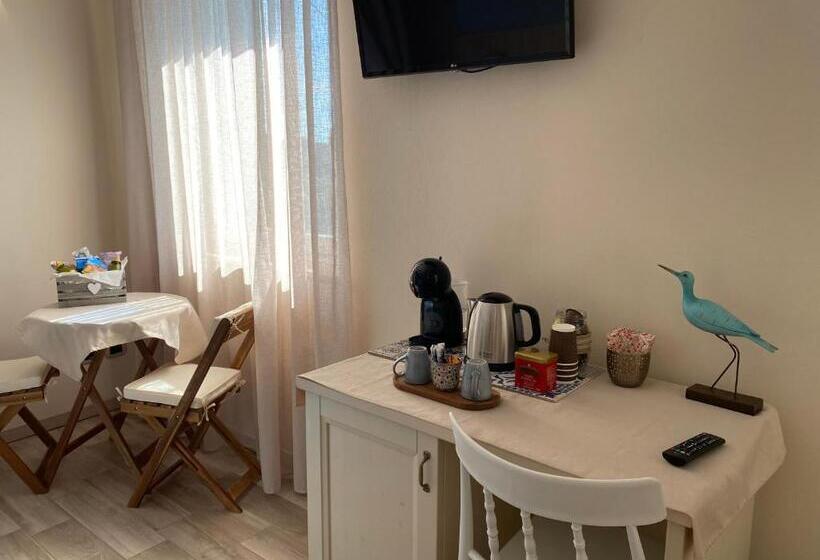 バルコニー付きデラックスルーム, Villa Poggio Bardolino