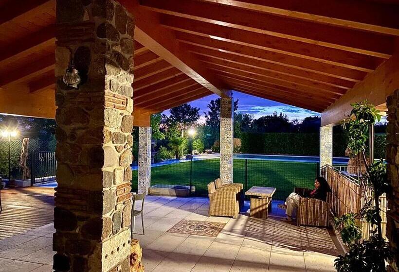 バルコニー付きデラックスルーム, Villa Poggio Bardolino