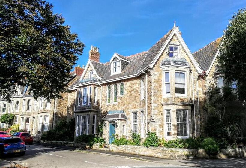 Номер Deluxe, Treventon Guest House