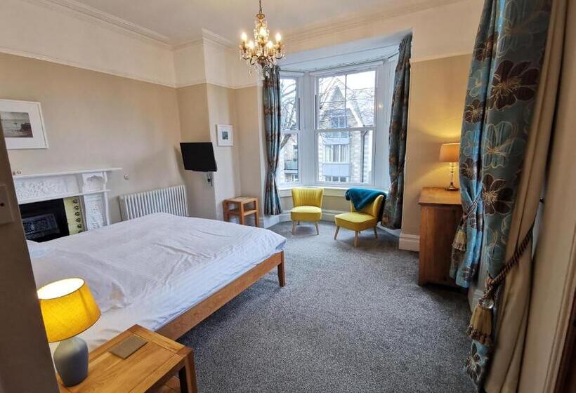 Стандартный Номер Кровать Кинг, Treventon Guest House