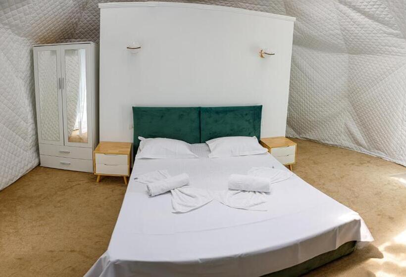 Standard-bungalow Puutarhanäkymä, Glamping By The Sea