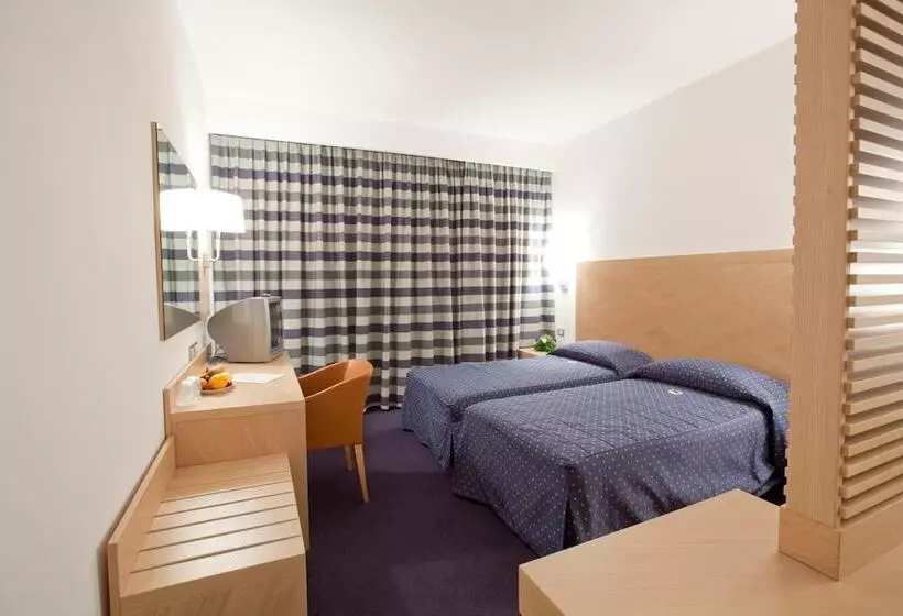 اتاق استاندارد, Centrum Palace Hotel & Resorts