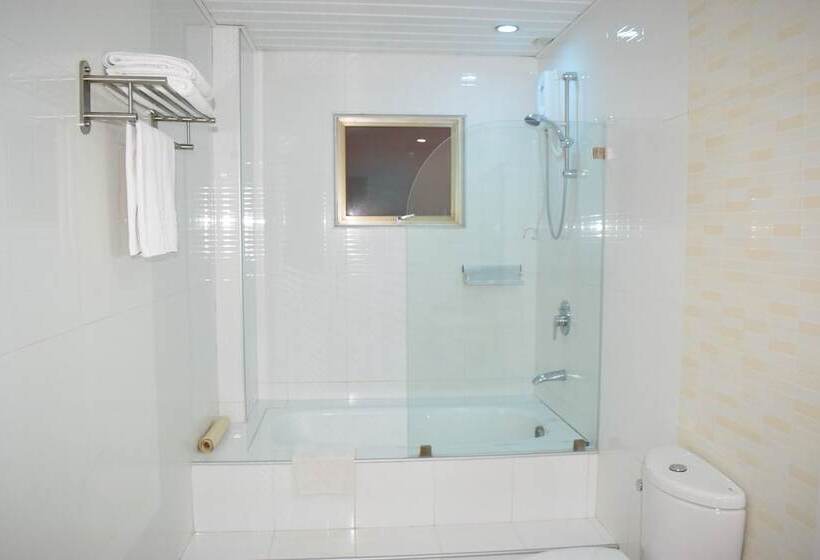 디럭스 룸, Diamond Suites And Residences