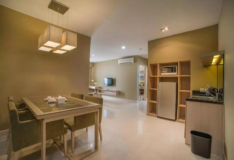 سوییت اجرایی, El Hotel Jakarta