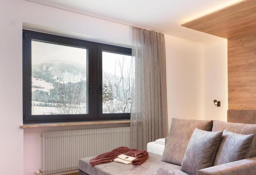 דירה בת חדר שינה 1 עם מרפסת, Family Aparthotel Winklwiese