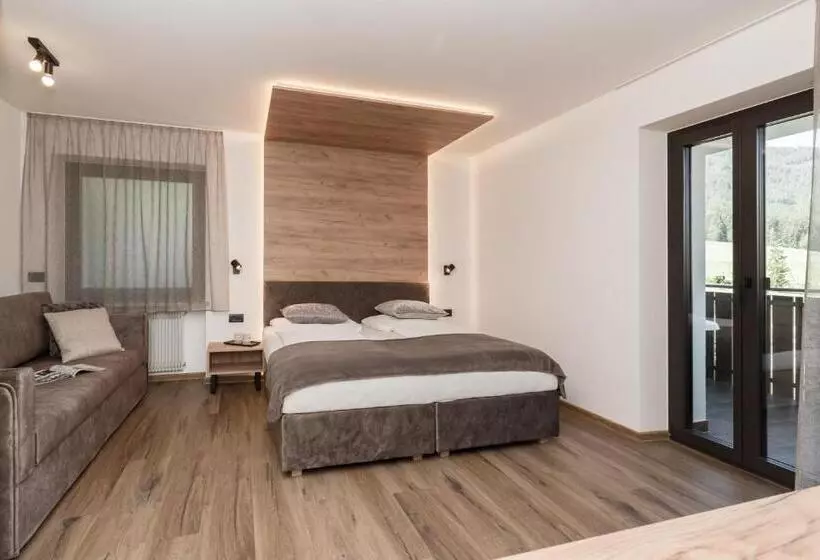 バルコニー付き１ベッドルームアパートメント, Family Aparthotel Winklwiese