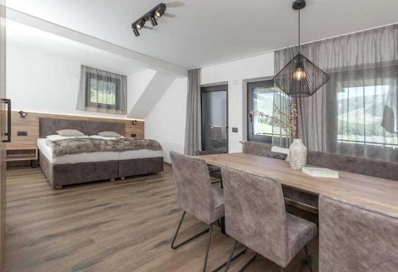 סטודיו משפחתי, Family Aparthotel Winklwiese