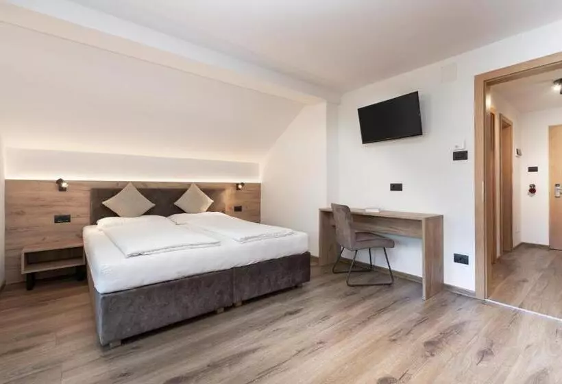 スタンダードスタジオ, Family Aparthotel Winklwiese