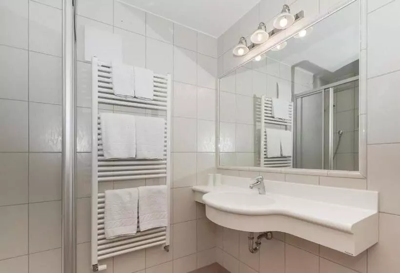 テラス付き１ベッドルームアパートメント, Family Aparthotel Winklwiese