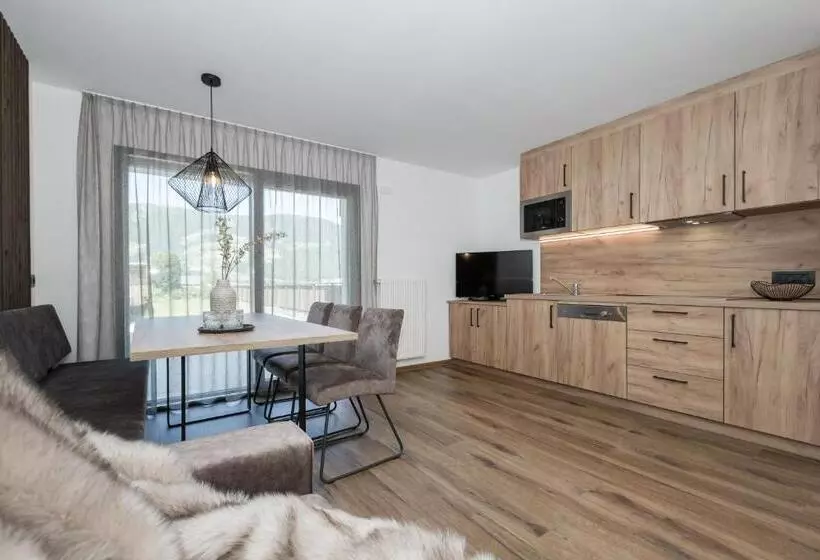 テラス付き１ベッドルームアパートメント, Family Aparthotel Winklwiese