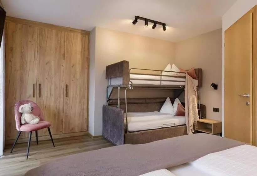 テラス付き１ベッドルームアパートメント, Family Aparthotel Winklwiese