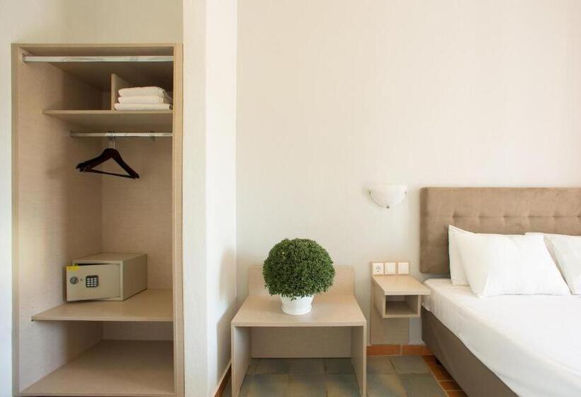 带双层床的家庭房间, Coral Blue Beach