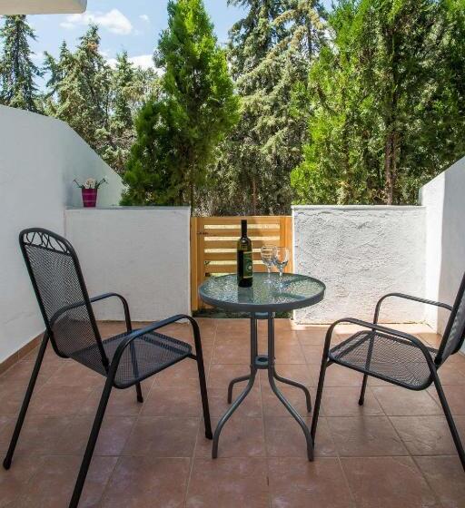 标准平房, Coral Blue Beach