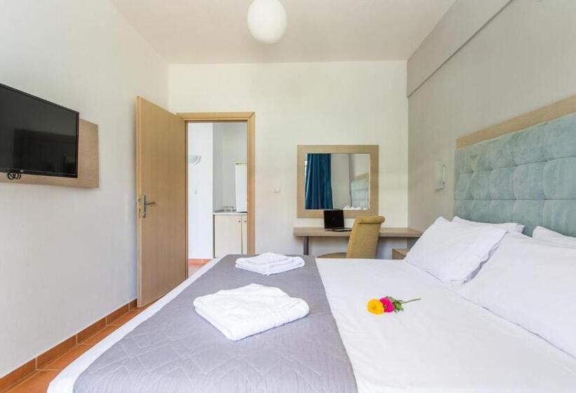 连接 1 卧室公寓, Coral Blue Beach