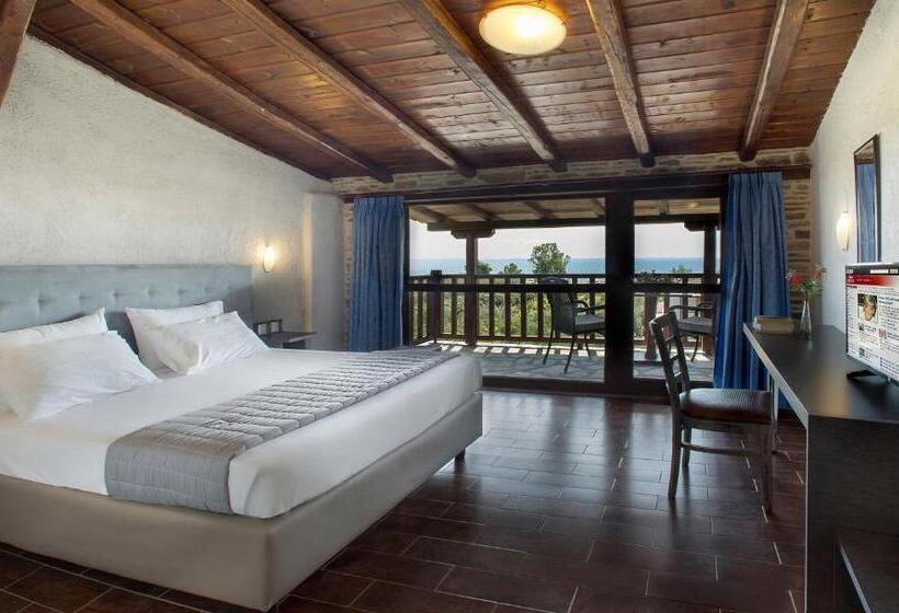 标准间, Coral Blue Beach