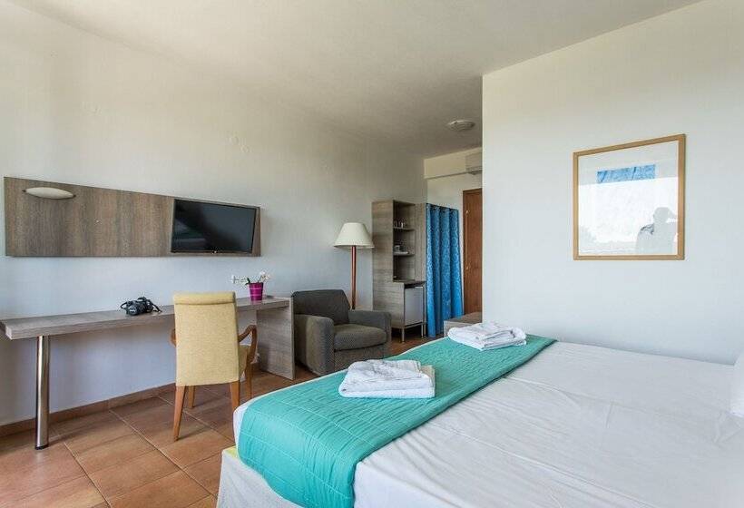 Номер Superior, Coral Blue Beach