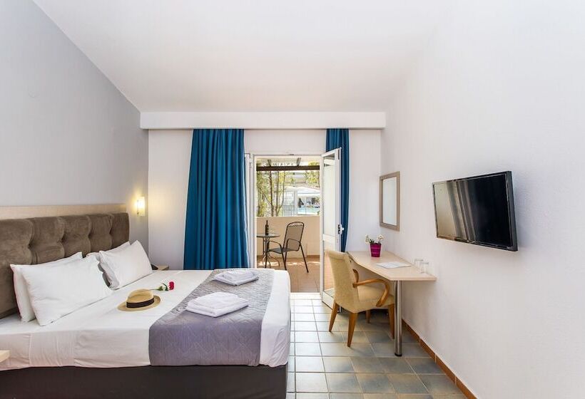 标准平房, Coral Blue Beach