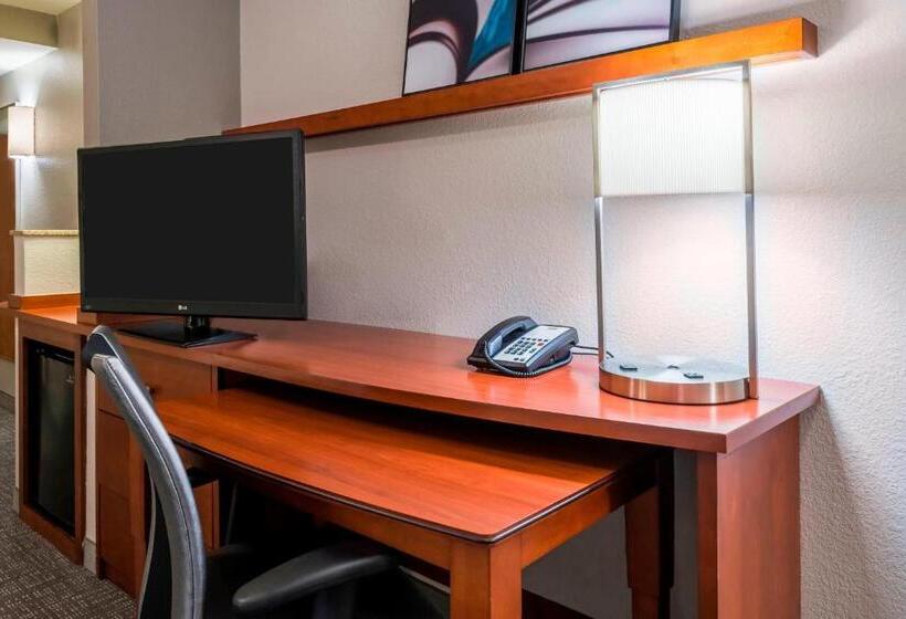 이그제큐티브 룸, Courtyard Fort Myers At I75 And Gulf Coast Town Center