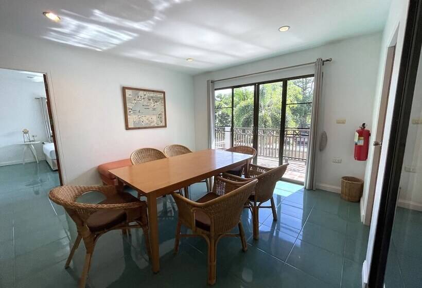 Family Suite, Dolphin Bay Beach Resort