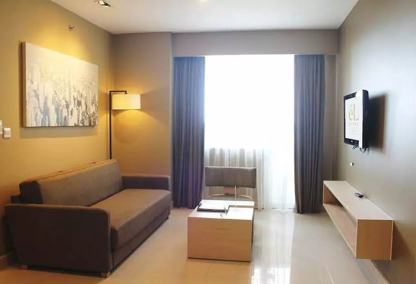 سوییت خانوادگی, El Hotel Jakarta