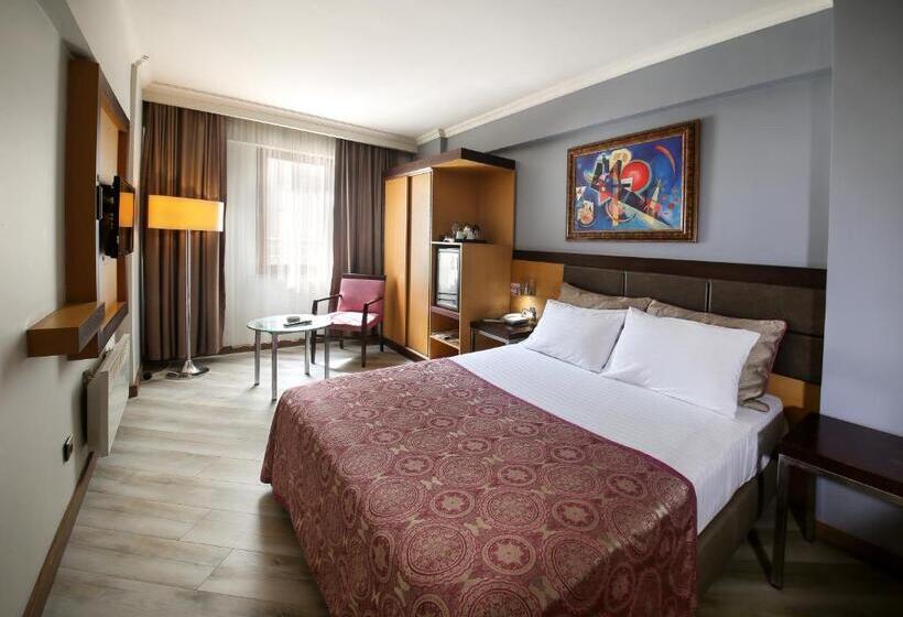 패밀리 스위트, Elit Asya