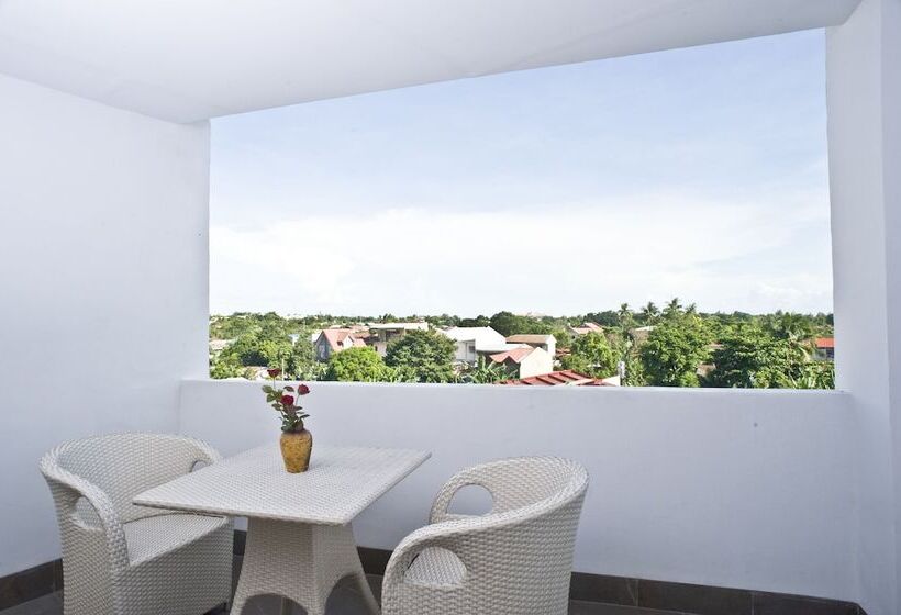 اتاق لوکس, Goldberry Suites & Hotel Mactan