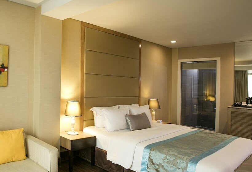 سوییت, Goldberry Suites & Hotel Mactan