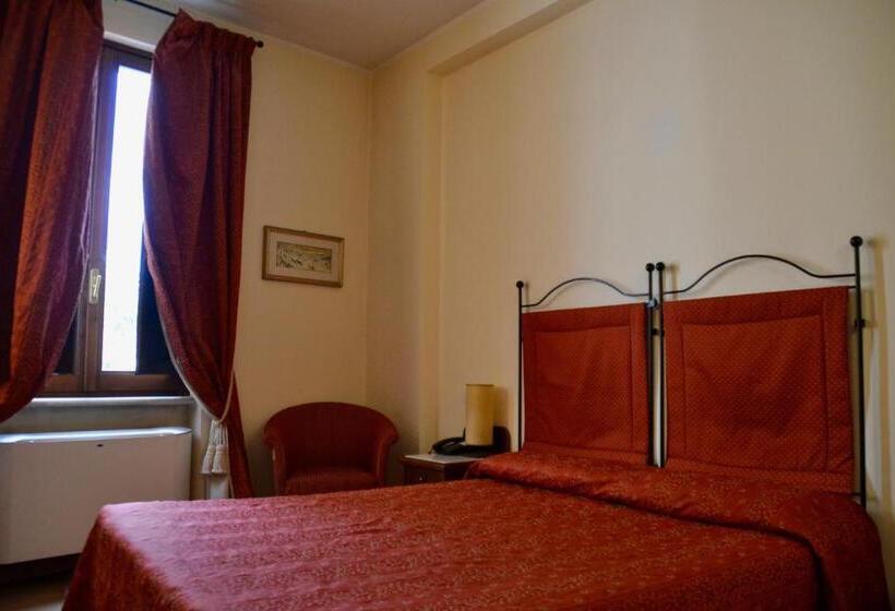 חדר סופריור, Italia