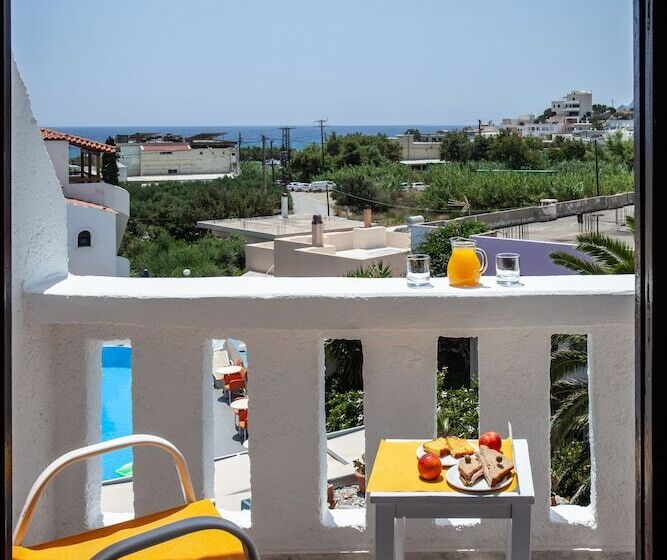 Номер Стандарт Вид на Бассейн, Myrtis Spa