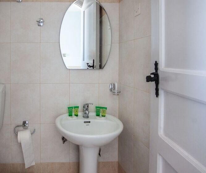 Номер Стандарт Вид на Бассейн, Myrtis Spa