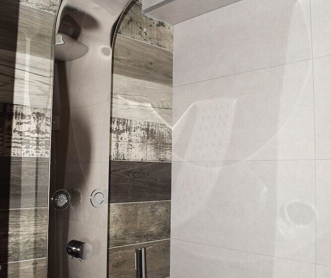 Полулюкс Вид на Бассейн, Myrtis Spa